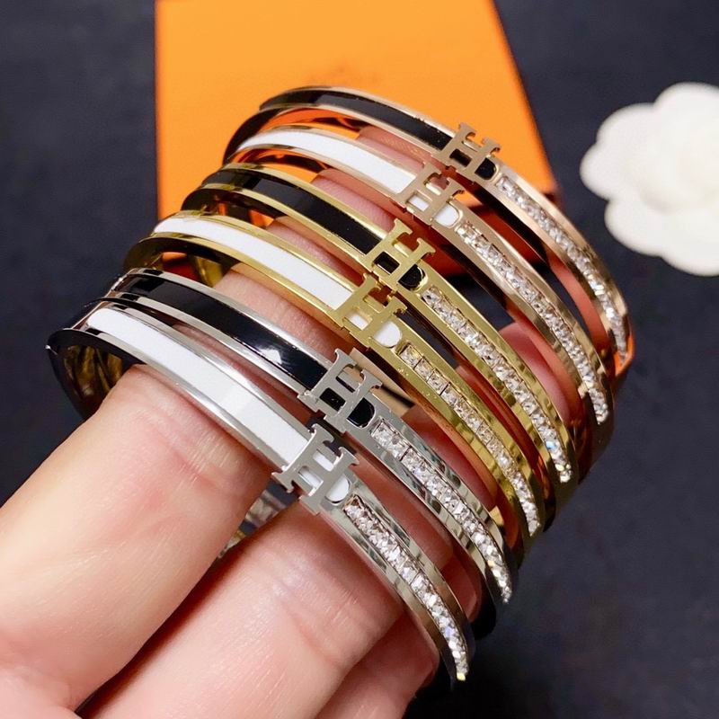 Hermes Bracelet 03lyr24